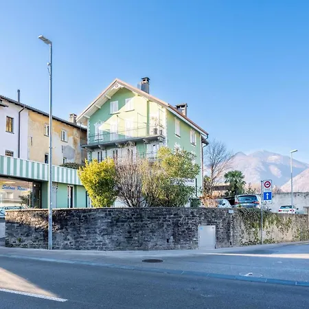 Unique Vacation Rental In Losone *